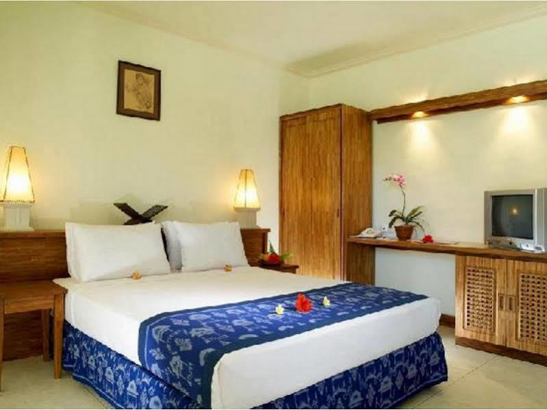 Mirah Hotel Banyuwangi  Esterno foto